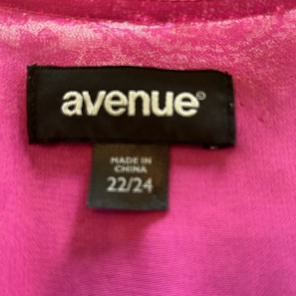 Silk paisley beaded tunic - Picture 13 of 14